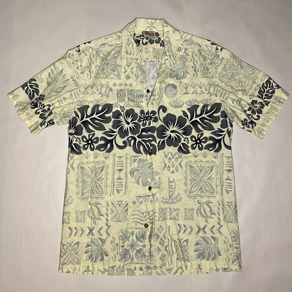 Vintage Hawaiian Graphic Button Up